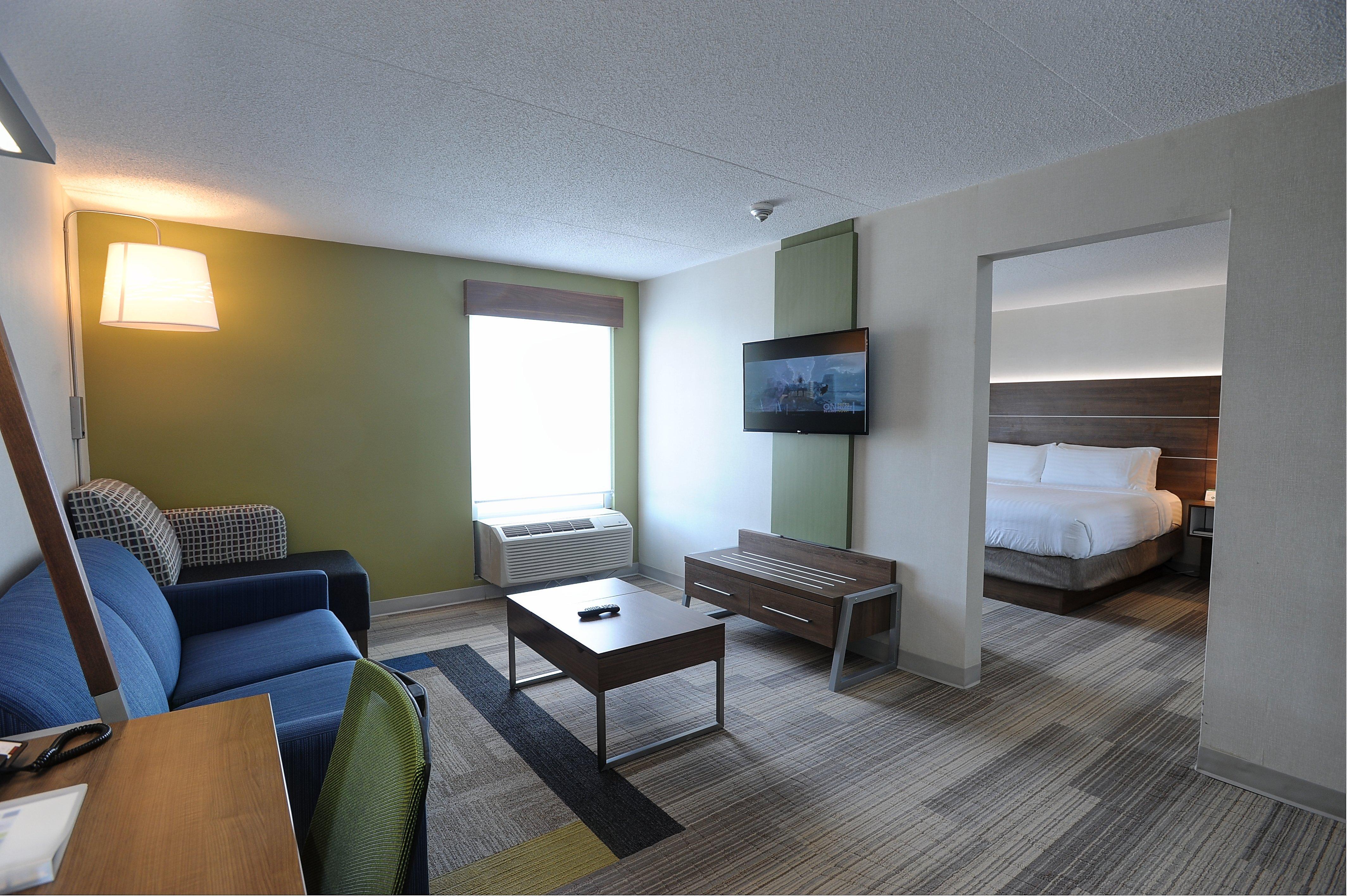 Holiday Inn Express & Suites Toronto Airport West, An Ihg Hotel Μισισάουγκα Εξωτερικό φωτογραφία